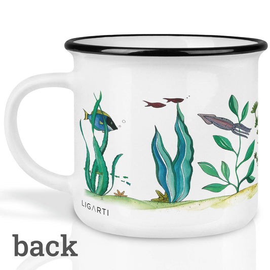 Ceramic mug with underwater world design