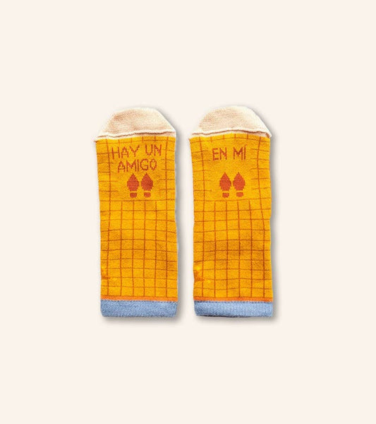 Mini Calcetines "Hay Un Amigo En Mi"
