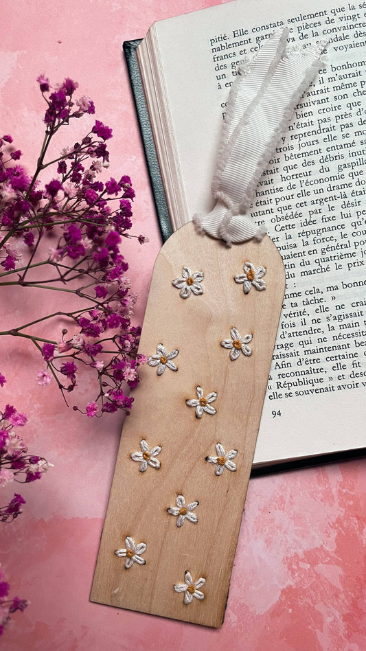Kit de bordado marcapáginas flores