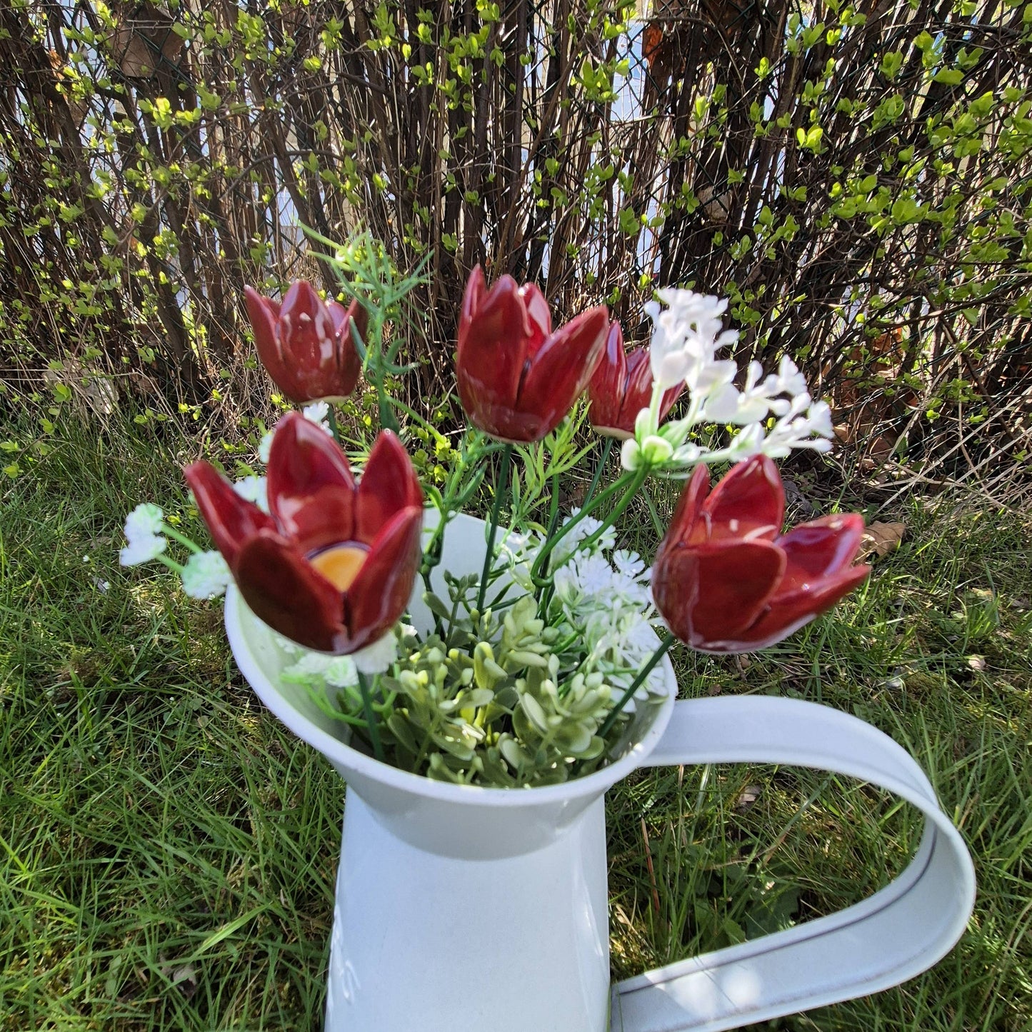 Tulipán de cerámica burdeos, estaca para plantas, flor de cerámica en tallo