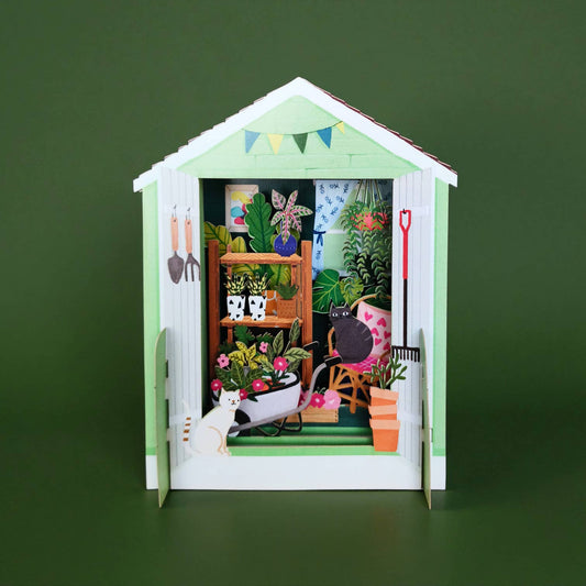 Tarjeta emergente de Mundo en Miniatura - Cobertizo de jardín