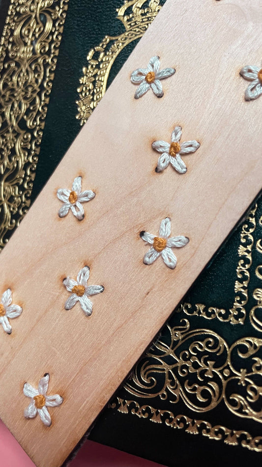 Kit de bordado marcapáginas flores