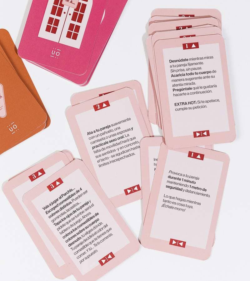 Juego De Cartas Para Parejas "Hotel Kamasutra"