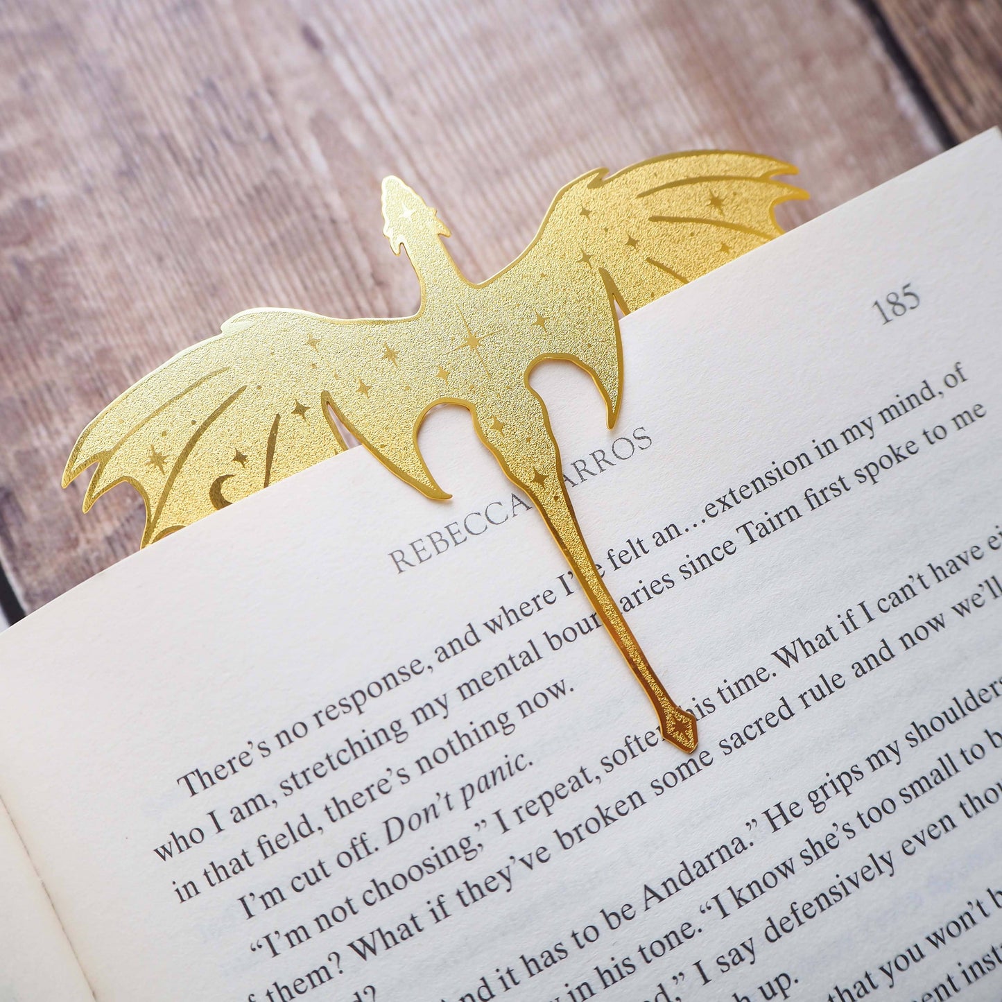 Marcador de libros de bronce con dragón
