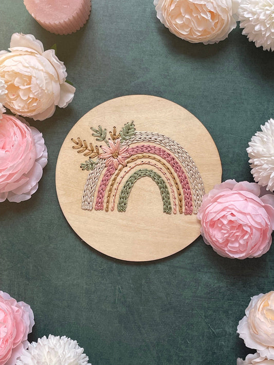 Kit de bordado floral arcoíris