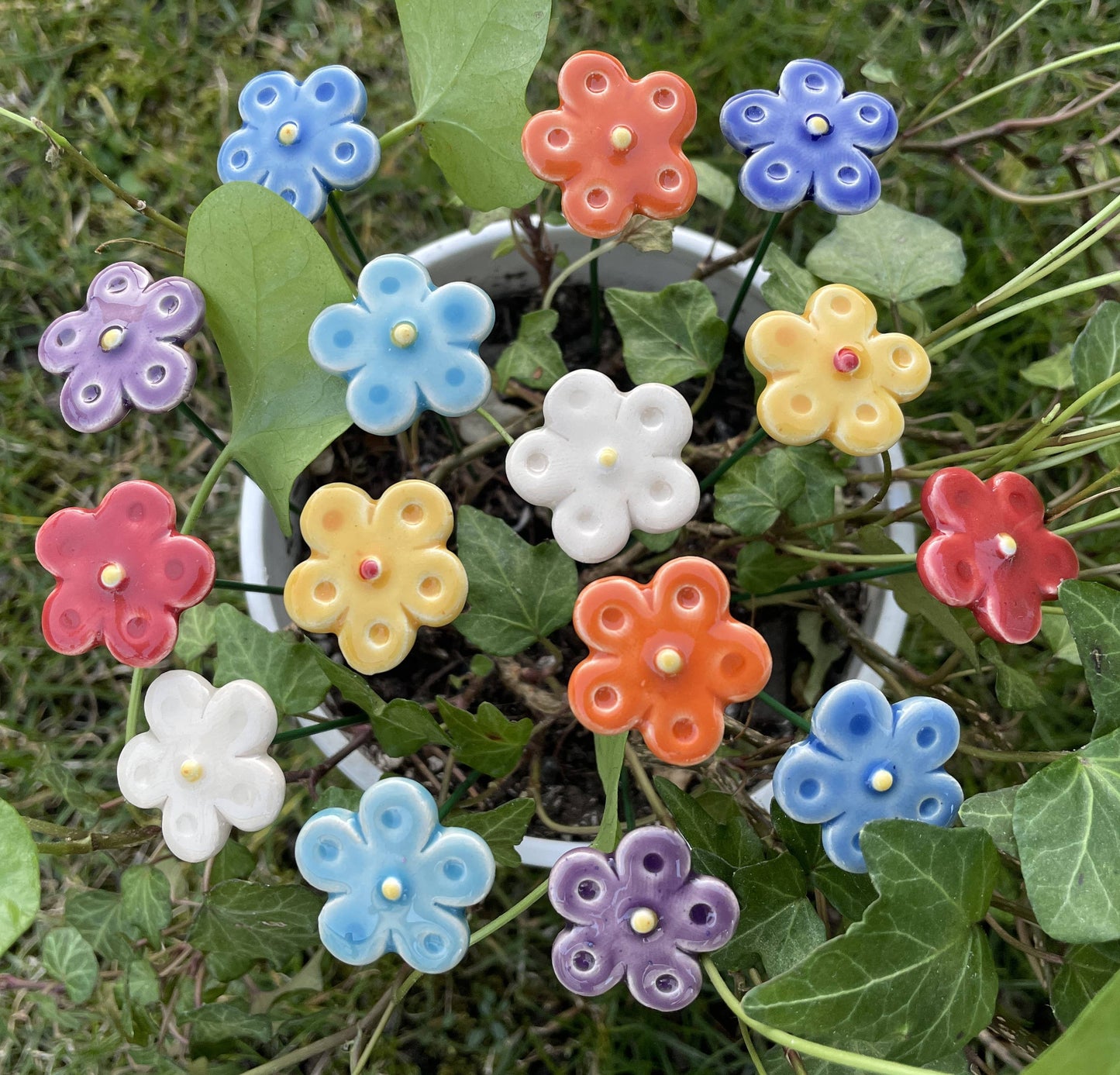 Flor de cerámica que no me olvides, estaca para plantas